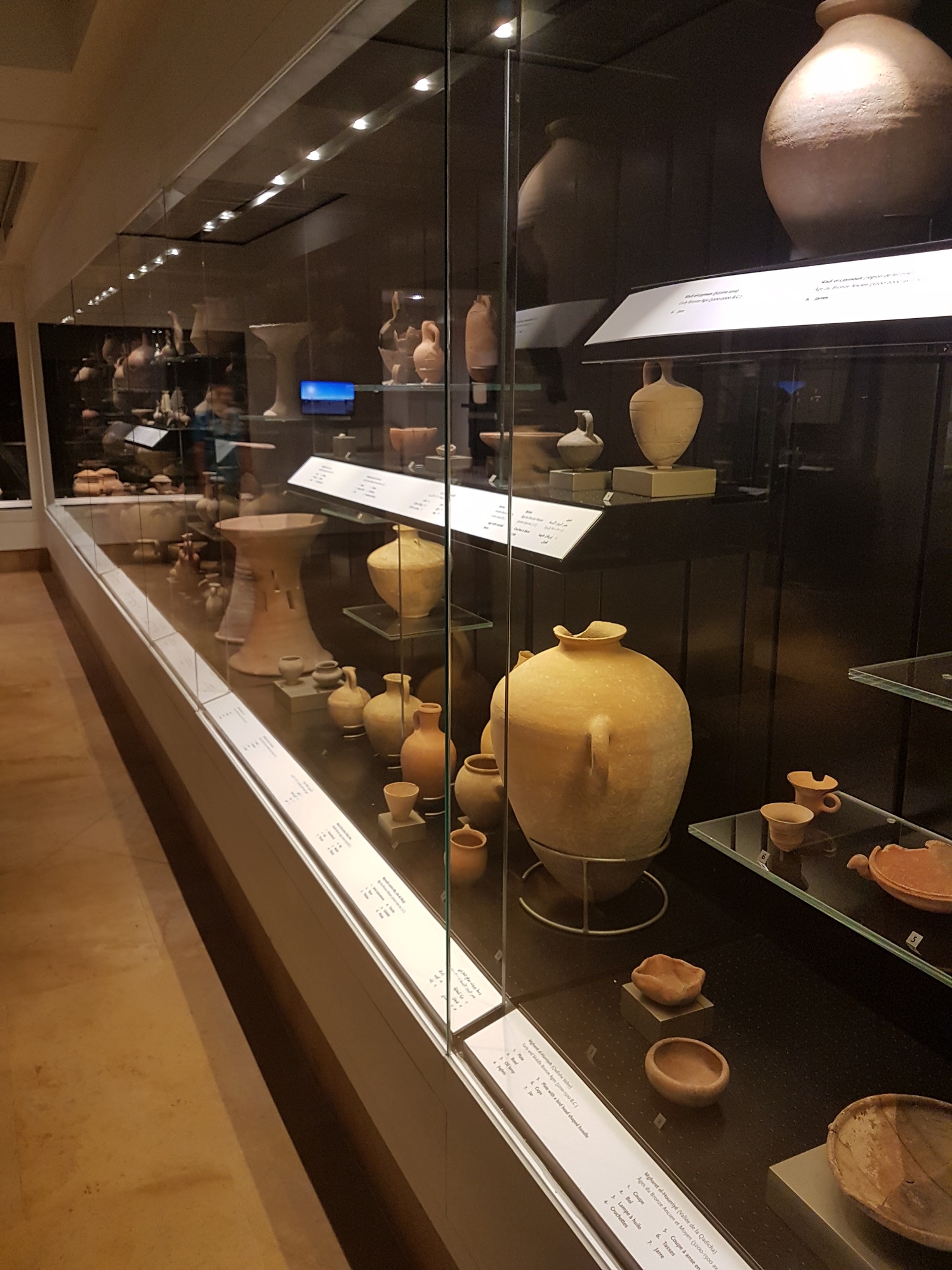 Археологические артефакты Национального Музея в Бейруте.