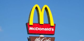 McDonald предоставляет больничному персоналу RHUH бесплатное питание на год Макдональдс Ливан